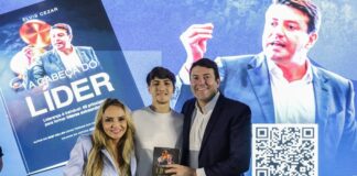 Prefeito Elvis Cezar lança seu terceiro livro, “A Cabeça do Líder”, em noite de celebração no Espaço Savana