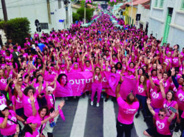 Mulheres ganham autonomia em Santana de Parnaíba com programas de qualificação, bem‑estar e proteção Caminhada Outubro Rosa
