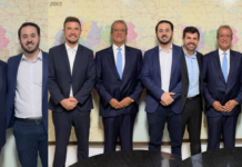 Prefeito e vice de Guarulhos se reúnem com presidente nacional do PL em Brasília