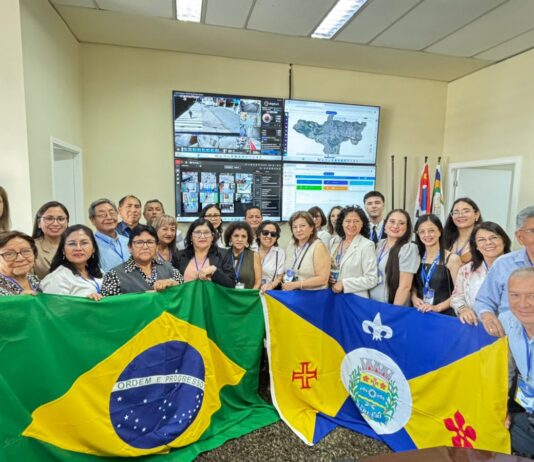 Barueri recebe professores do Peru, Colômbia e Paraguai na Secretaria de Inovação e Tecnologia