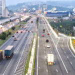 Após reclamações de motoristas, Café Diário cobra explicações sobre buracos na Castello Branco