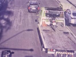 Forças de segurança retiram motocicleta com placa adulterada de circulação em Barueri