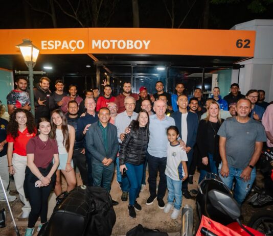 Espaço Motoboy é inaugurado em Aldeia da Serra para oferecer mais conforto e segurança aos profissionais